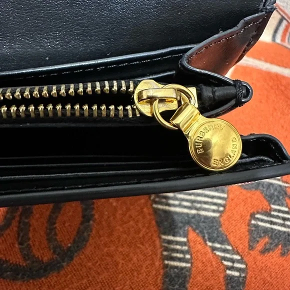 BURBERRY ❤️🌟HOUSE CHECK ENVELOPE WALLET ⭐️ - Picture 6 of 10